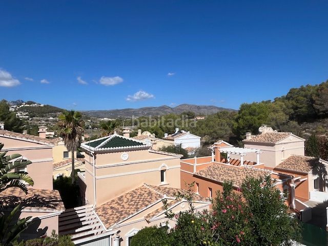 Foto 96a1e469-2d6f-43f6-a4ee-e877e2b25291. Casa amb calefacció piscina a Cometa Calp