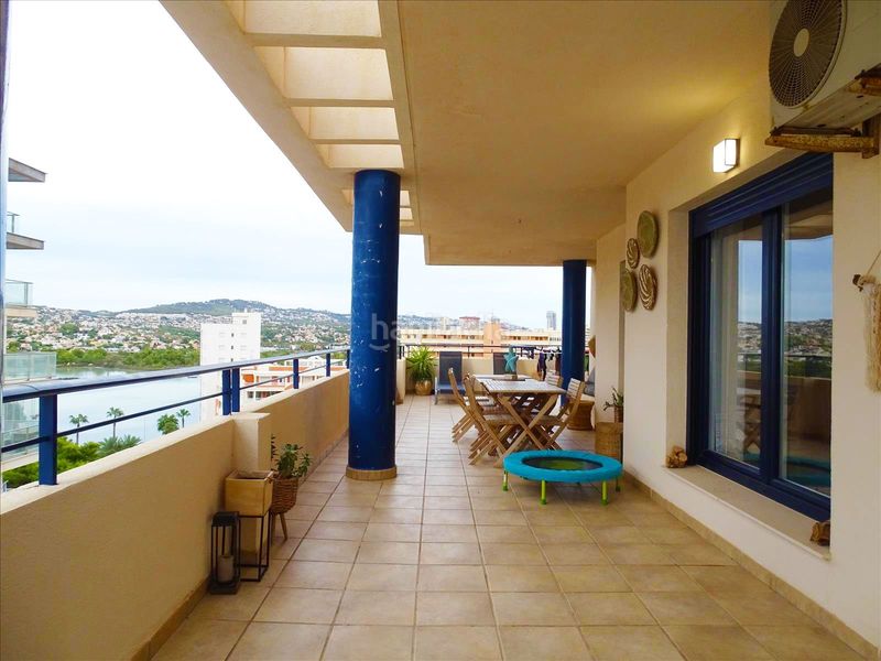 Foto 24113105-9bbf-4fa7-9c4f-5cb40e1f887c. Apartament amb piscina a Puerto Calp