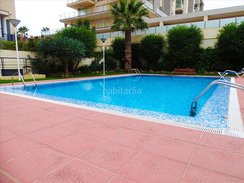 Foto a4618592-d845-4cea-8a2d-b38987862319. Apartament amb piscina a Puerto Calp