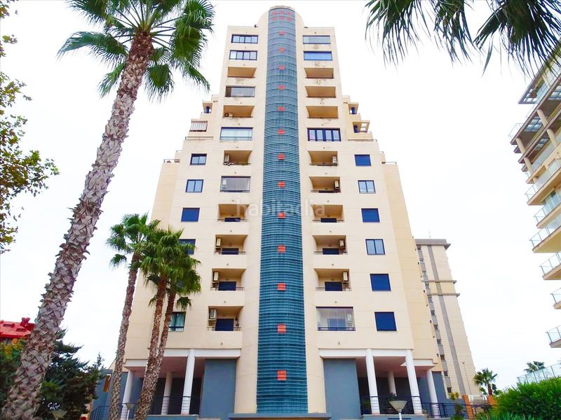 Foto cda4c748-61a0-4732-bfb5-9732196ce46a. Apartament amb piscina a Puerto Calp