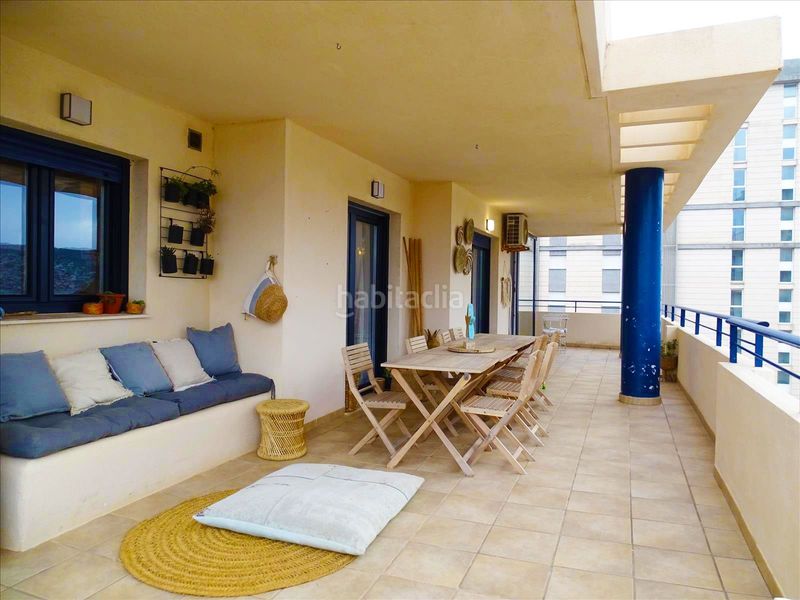 Foto d553895f-3c1d-46be-8893-c29fd8afdafb. Apartament amb piscina a Puerto Calp