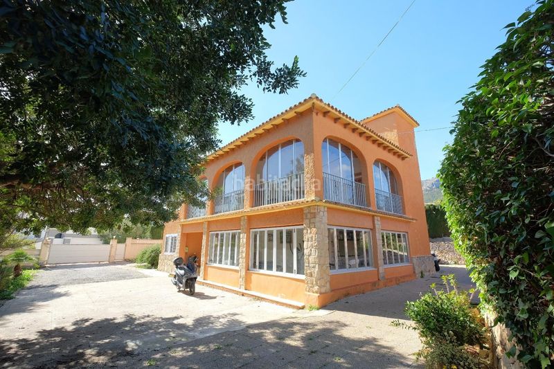 Foto 5376c7fa-b764-4fe9-96d8-8cf2694f5eaa. Casa amb piscina a Benicolada - Las Adelfas Calp
