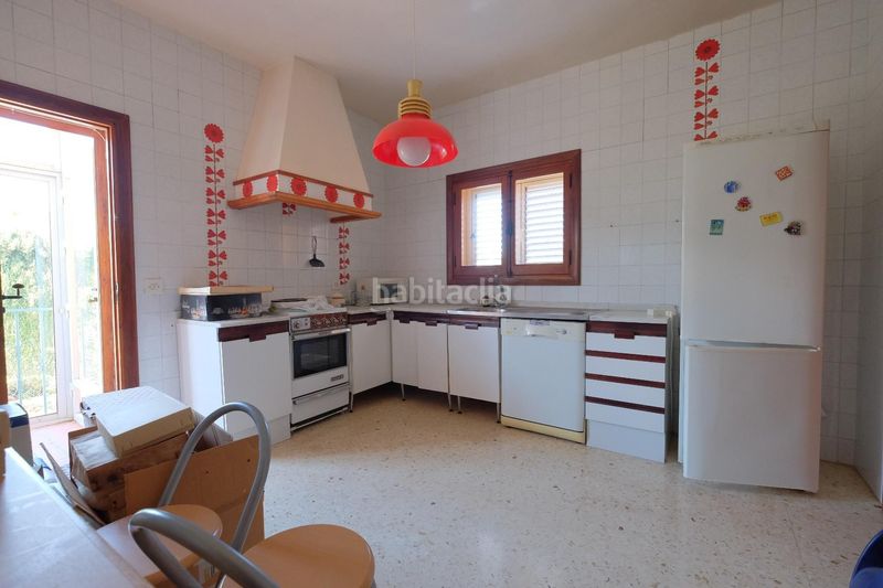 Foto a0e1bfe9-58fa-4f68-b55b-4f16de7e7425. Casa amb piscina a Benicolada - Las Adelfas Calp