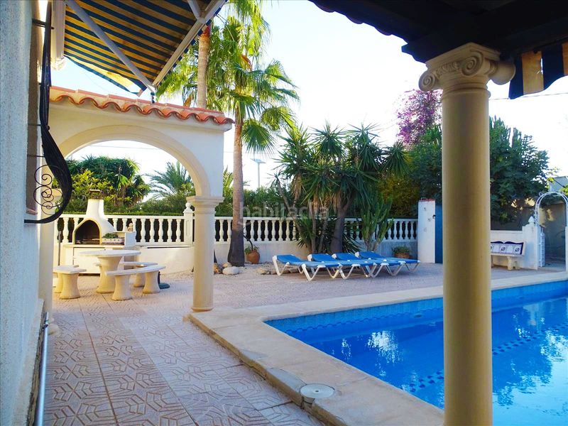 Foto 53eec290-0454-4066-a386-be861ffb4391. Casa amb piscina a Cometa Calp