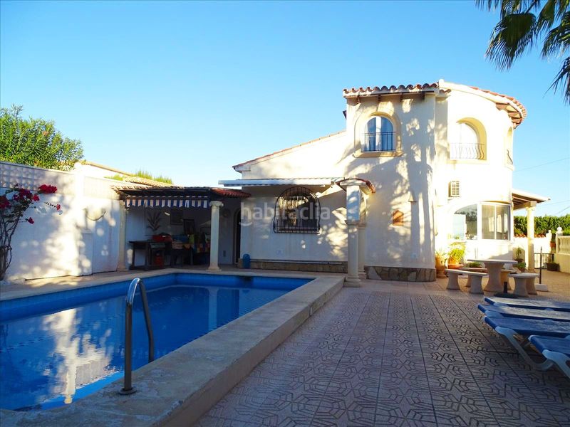 Foto 63a4ec10-c35a-44d5-a825-f1ab4e5a47df. Casa amb piscina a Cometa Calp