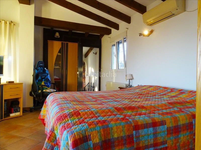 Foto b3fd79ea-7021-46ed-8966-2d5e655cf0b2. Casa amb piscina a Cometa Calp