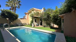 Semi detached house  De escandinavia