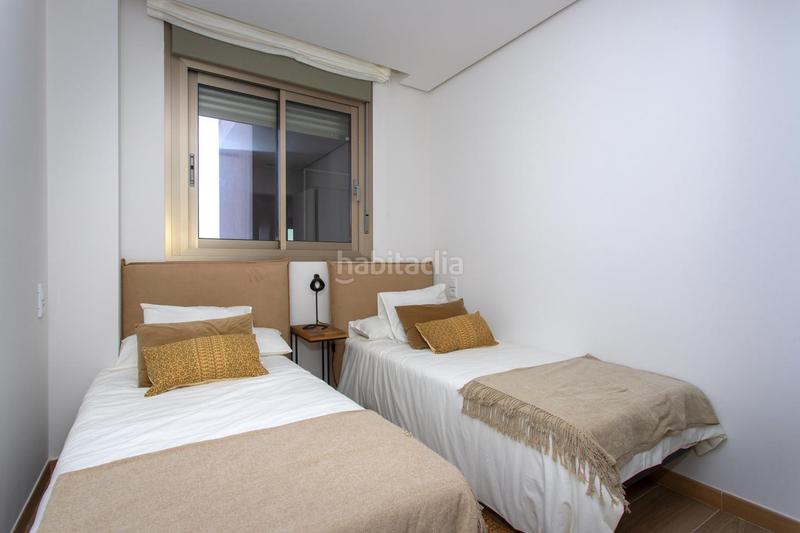 Foto bfc38293-fcca-4b5f-acf2-abd190db3c44. Piso en Playa Tamarit-Playa Lissa Santa Pola