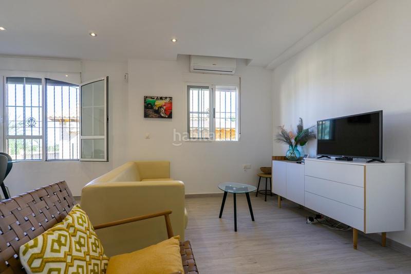 Foto 8a66ac6a-a8b3-48cc-bd4a-42e683952b52. Casa en La Marina Elche / Elx