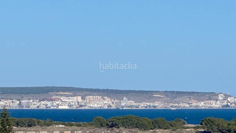 Foto ee37c6d7-3183-4ef4-ab38-93d57e116cc3. Haus mit parking pool in La Marina Elche / Elx