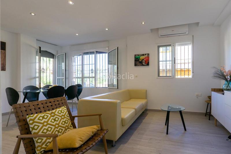 Foto 08c1890b-cfcb-48ec-8a82-f9652dc7aca4. Maison avec parking piscine dans La Marina Elche / Elx