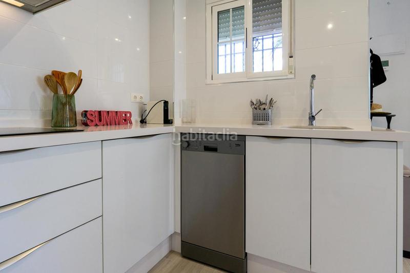 Foto 6b2498c8-5e48-4101-8ad1-e49fe5d44e27. Maison avec parking piscine dans La Marina Elche / Elx