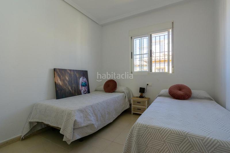 Foto a3e43c6b-11f9-4aeb-9c5a-e7f8a9f540f7. Maison avec parking piscine dans La Marina Elche / Elx