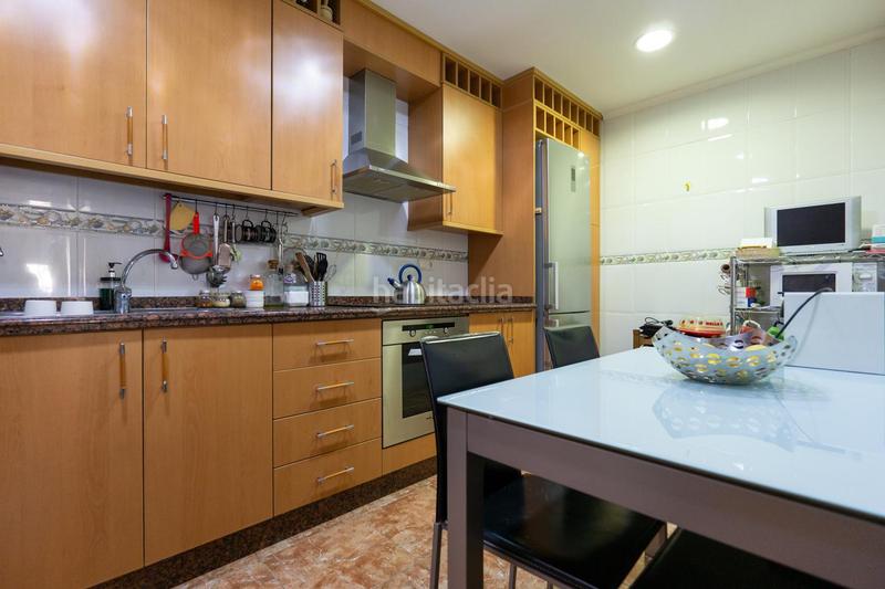 Foto 65df64d8-56d9-4126-8d84-c4630c848fed. Casa a schiera con riscaldamento parcheggio in El Travaló - Martínez Valero Elche / Elx