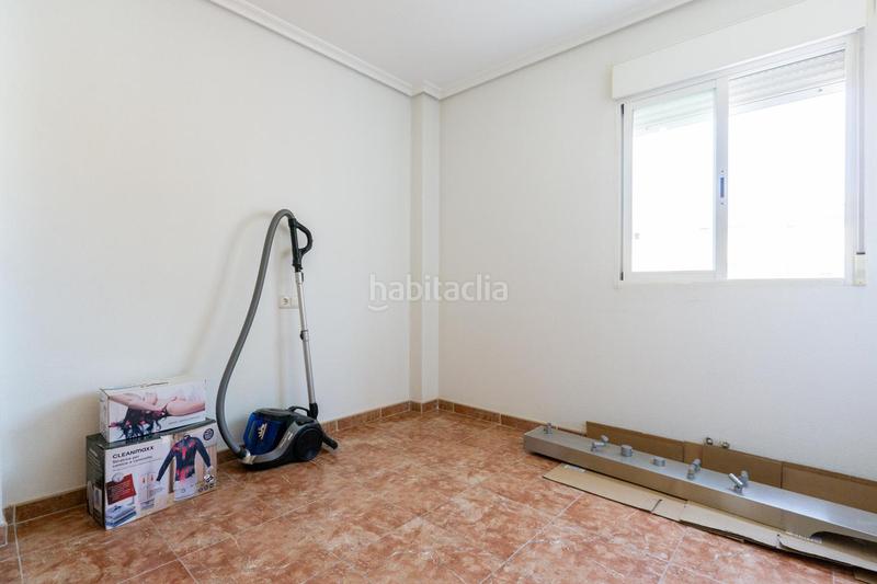 Foto 972ecaa8-6b0c-4a60-a543-411b15f8e8cb. Casa a schiera con riscaldamento parcheggio in El Travaló - Martínez Valero Elche / Elx