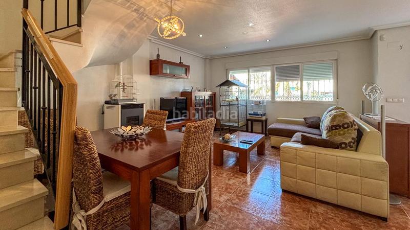 Foto c10f193f-7f67-4245-8c5b-63a0fafa4ca1. Casa a schiera con riscaldamento parcheggio in El Travaló - Martínez Valero Elche / Elx