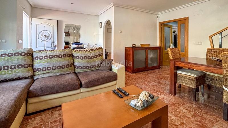 Foto d639876a-2acb-4d3c-9999-2385e9ddfc63. Casa adosada en El Travaló - Martínez Valero Elche / Elx