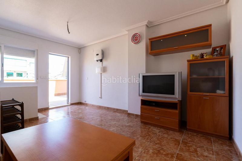 Foto c18c4e28-1465-441d-9465-ec9ccd7d6814. Casa adossada amb calefacció aparcament a El Travaló - Martínez Valero Elche / Elx