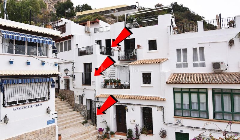 Foto f4a3e6c0-a95b-4578-b758-771a5c7ac806. Casa a Casco Antiguo - Sta. Cruz - Ayuntamiento Alicante
