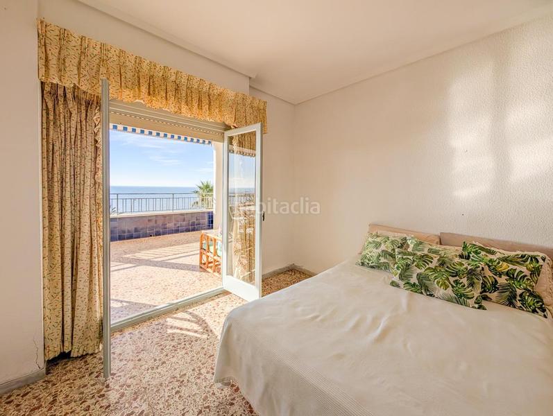 Foto f5b45c0c-1fc1-4d8a-b280-4cb57c7481c9. Appartement avec parking dans Calas Santiago Bernabeu Santa Pola