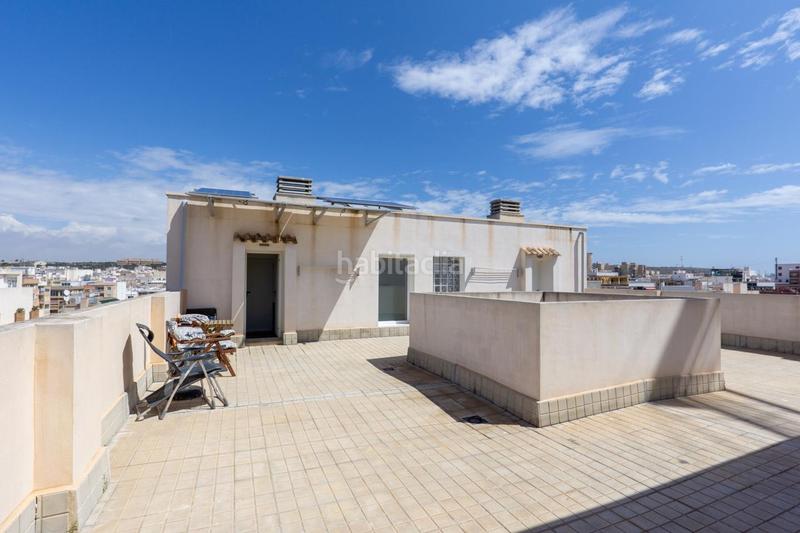 Foto 4cdc85ad-5a50-4b94-882f-2d4c97bcb459. Dúplex en Playa Levante Santa Pola