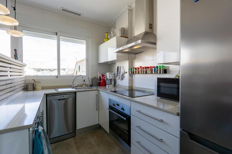 Foto 5f0d50b6-ef57-46ef-929a-cbf7bcc4b598. Zweistöckige wohnung in Playa Levante Santa Pola