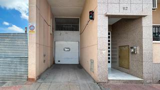 Car parking in Mayor