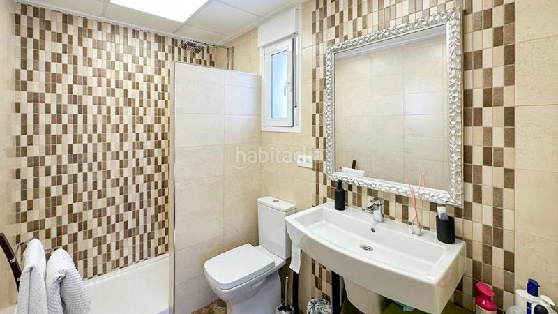 Foto 0f8eb252-522b-44b3-9e3a-0718e780976d. Casa amb aparcament piscina a Monte y Mar Santa Pola