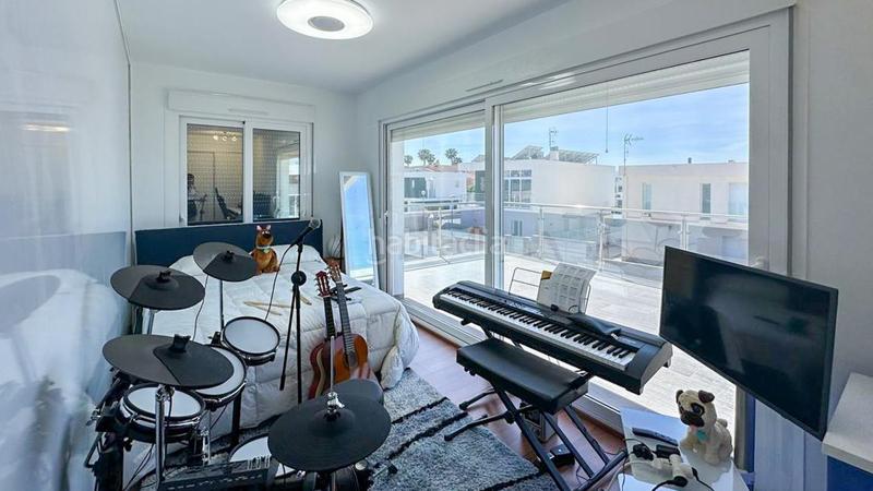 Foto 0f67d9ad-39aa-49c0-ad27-a57979c2769e. Haus mit parking pool in Monte y Mar Santa Pola