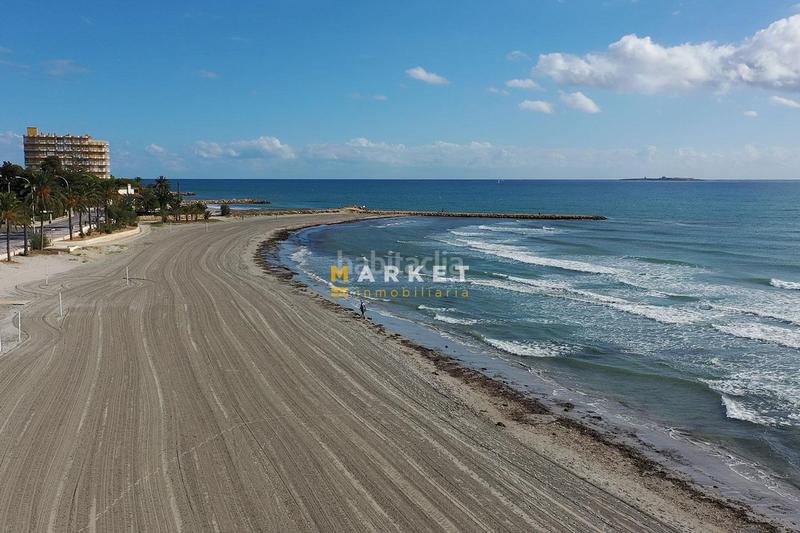 Foto a090fc28-8cfb-4c1a-abbf-f00c7c98c406. Piso en Calas Santiago Bernabeu Santa Pola