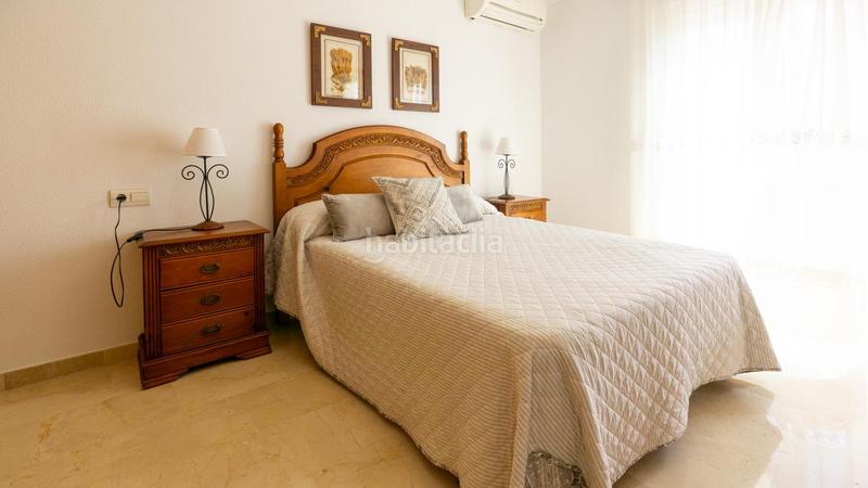 Foto 1b003615-8a25-47d1-9045-9ddb8e6002db. Casa amb piscina a Valverde Elche / Elx