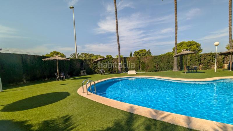 Foto d56f95e5-293a-4944-8f87-331af4f9cf64. Casa amb piscina a Valverde Elche / Elx