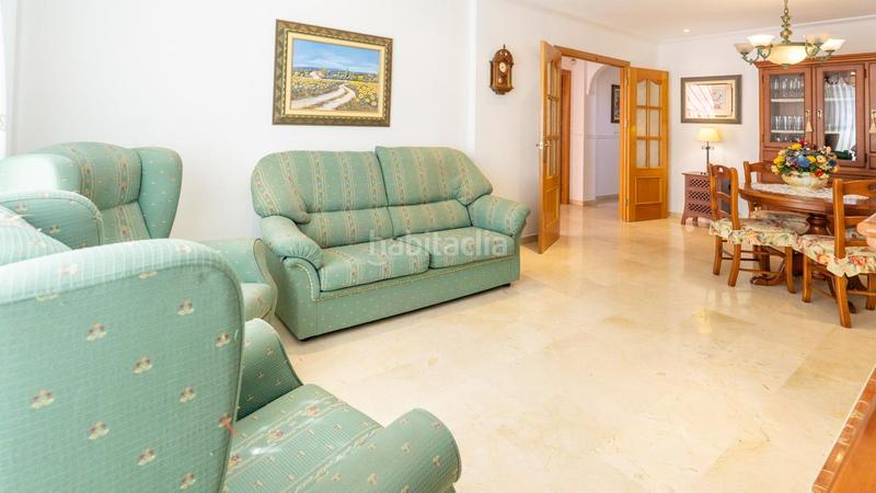 Foto fc330afa-eeb9-4b88-bae4-09939cc93cc2. Casa amb piscina a Valverde Elche / Elx