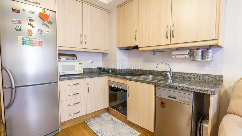 Foto d7ae8bd2-d58c-4928-840c-058173ea4703. Piso en Playa Levante Santa Pola