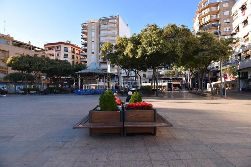 Foto 24aee7b0-8d3e-4bfd-bf04-81c6cb7ed264. Pis a Centro Santa Pola