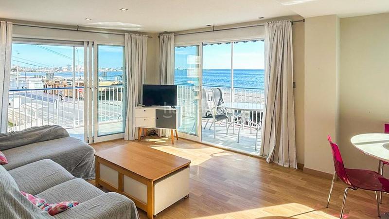 Foto 9f00007a-e64c-42ef-8353-352c9fd334ab. Appartement dans Gran Playa Santa Pola