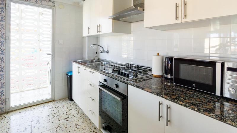 Foto 27c8d57d-4377-43df-8ae8-07d399fb79f8. Appartement avec parking dans Gran Playa Santa Pola