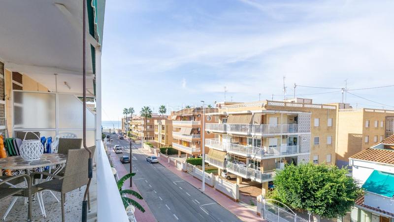 Foto 48d5f82d-3a0b-490f-9a61-63df6240fb2f. Appartement avec parking dans Gran Playa Santa Pola