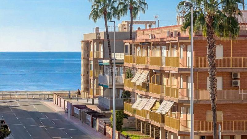 Foto ec791306-20a0-445f-8e9e-bdc2851084c3. Appartement avec parking dans Gran Playa Santa Pola