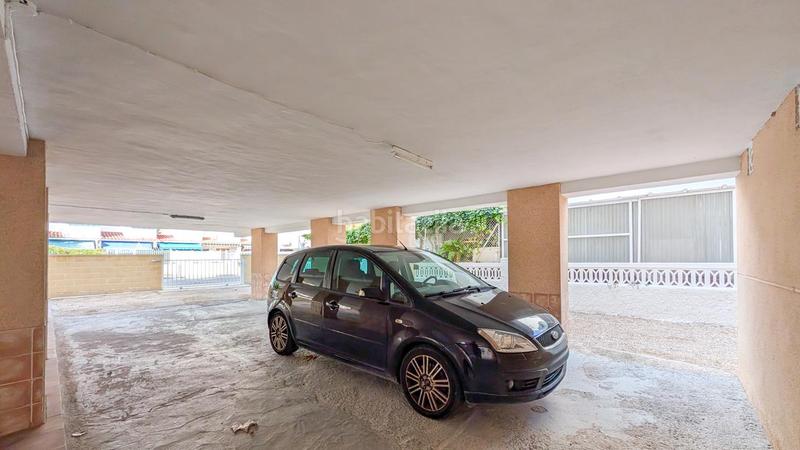 Foto f0c90b19-2905-4479-ad97-98ce5314dd85. Flat with parking in Gran Playa Santa Pola