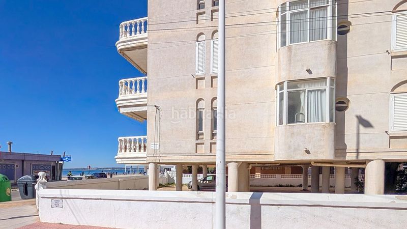 Foto f7832777-3e60-457b-b37a-c8374be87775. Pis a Gran Playa Santa Pola