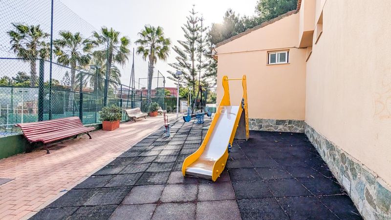 Foto 1c24c855-24f4-44bd-889e-a230e97cc641. Casa amb piscina a Monte Faro-Altomar II Santa Pola