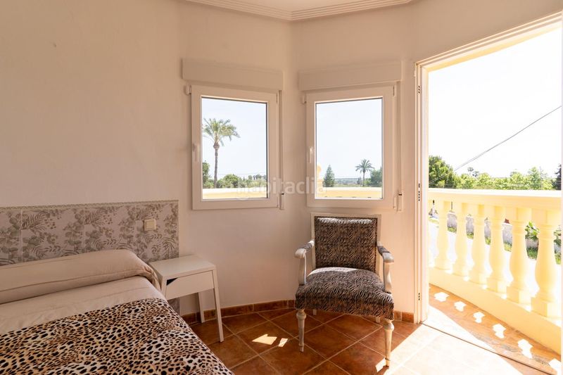Foto 2a14d704-f0ab-4214-a871-49525d331191. Casa amb calefacció aparcament piscina a Valverde Elche / Elx
