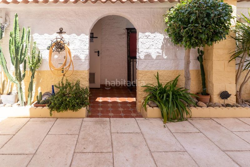 Foto 5b979901-6bbc-4834-9a56-52924da88f9c. Casa amb calefacció aparcament piscina a Valverde Elche / Elx