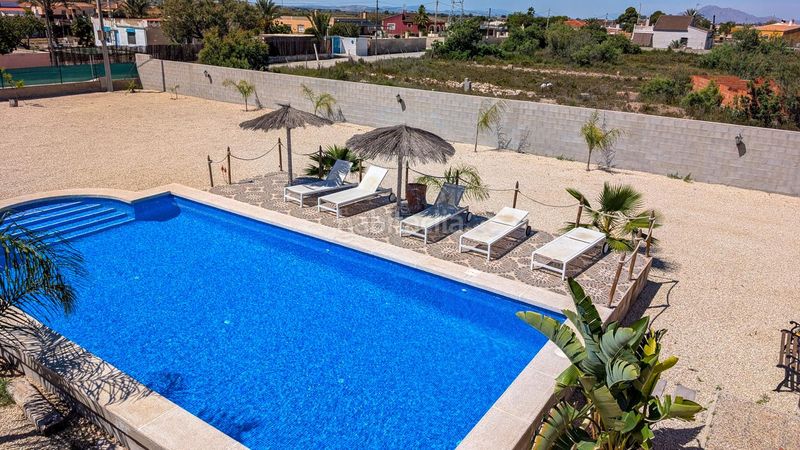 Foto 9dabd0b4-89ce-4c5a-8384-922f306e791d. Casa amb piscina a La Foia - Daimés - Asprella Elche / Elx