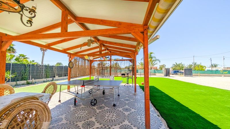 Foto a846e887-68db-4a76-bd12-4a854288876d. Casa amb piscina a La Foia - Daimés - Asprella Elche / Elx