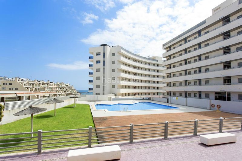 Foto 58227791-bd44-4a01-9cc1-db8b81f5e6ec. Pis amb aparcament piscina a Los Arenales del Sol Elche / Elx