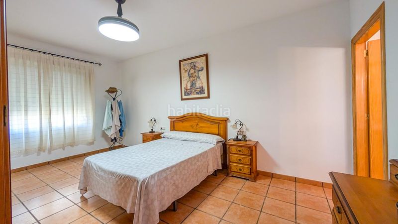 Foto 01aa9451-2fd0-4d69-8a2d-be9740e9c1f1. Casa amb piscina a Valverde Elche / Elx