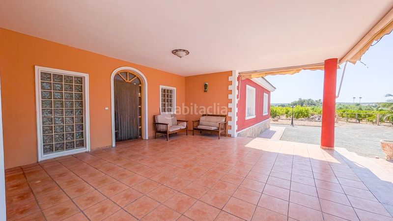 Foto 085259f7-a908-4eb3-be7e-0b24d014f819. Casa amb piscina a Valverde Elche / Elx
