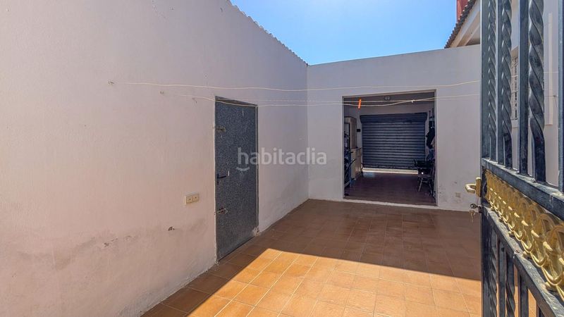 Foto 0d499d26-ce9f-4dc2-86e4-2021ade797d8. Casa amb piscina a Valverde Elche / Elx